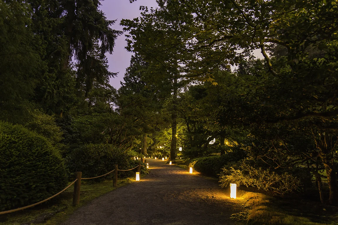 Moon Viewing 2018 - A Magical Night at the Garden — Seattle